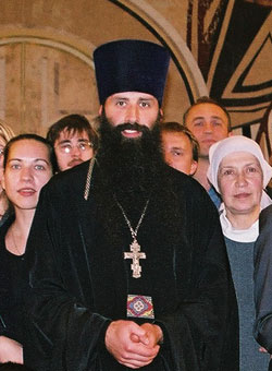 Священник Максим Первозванский